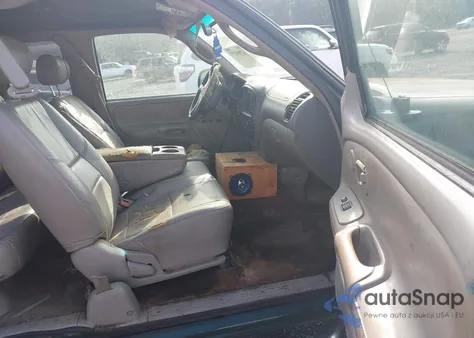 2001 Toyota Tundra Sr5 V8 из США, поврежденный, VIN 5TBBT44161S216341